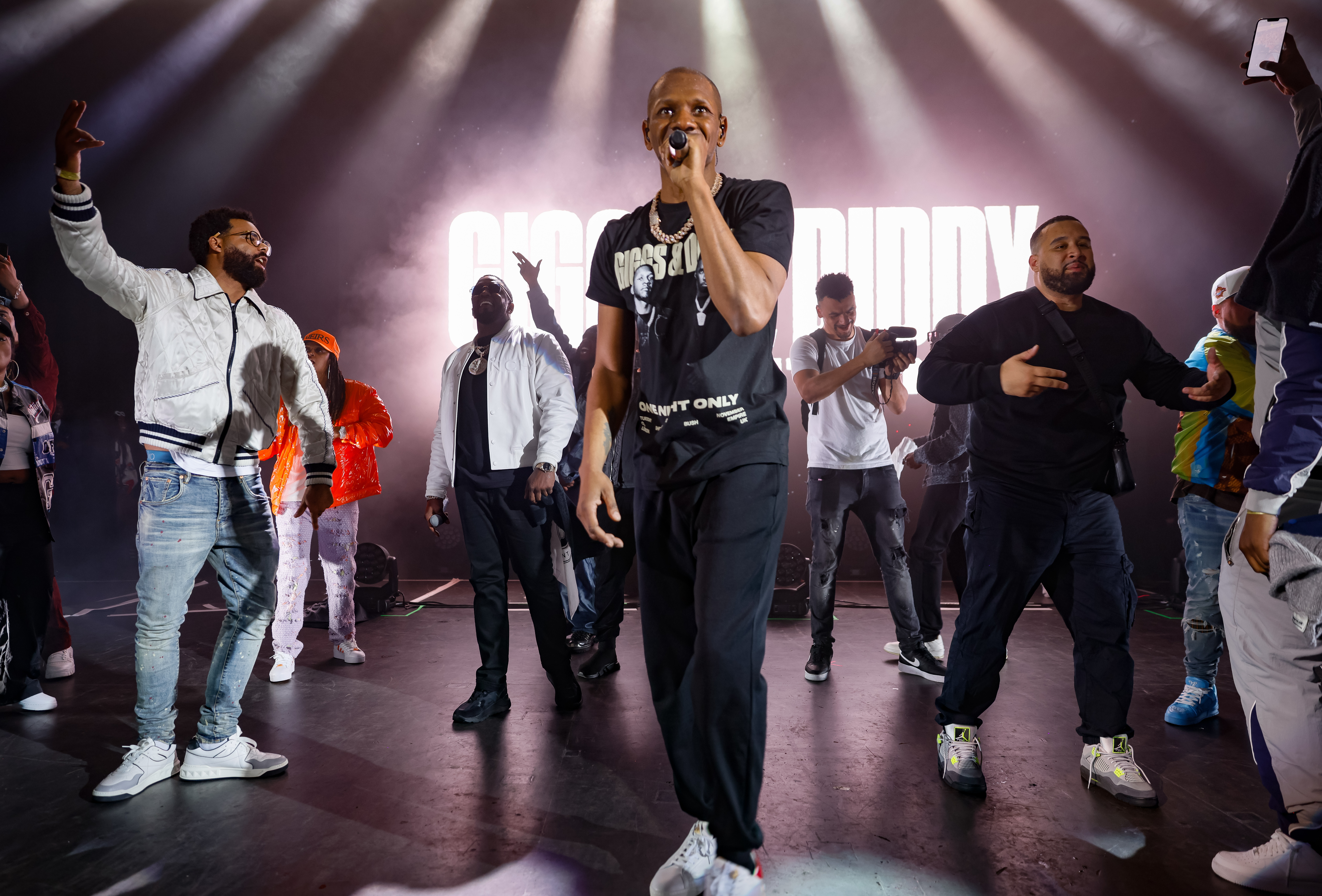 Giggs And Diddy One Night Only @ Shepherds Bush Empire Photos Varmode 67